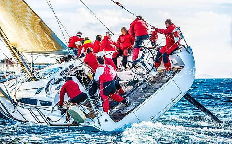 专业指导与健康管理：运动赛事中的保健医生职责分析